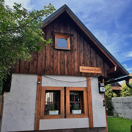 Drevenica M&p 2 Ferienhaus Bešeňová