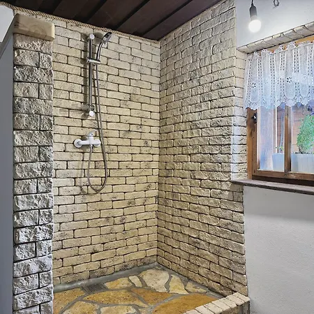 Drevenica M&p 2 Ferienhaus *